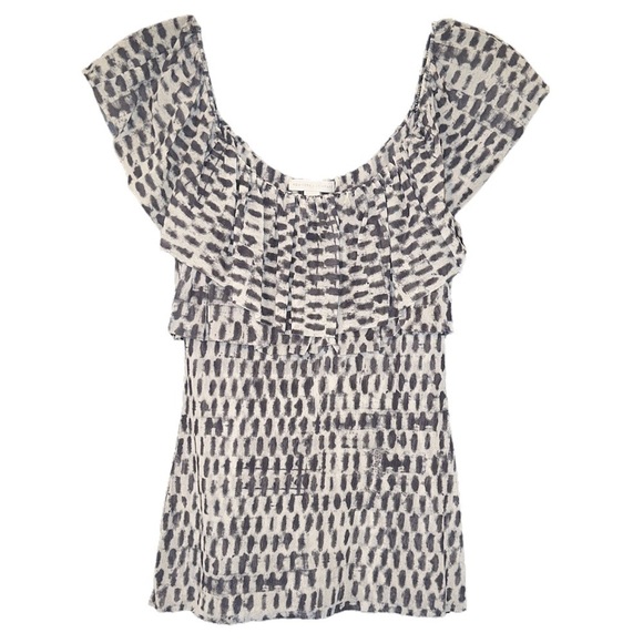 New York & Company Tops - 𝅺new York & Company Printed Ruffle Top